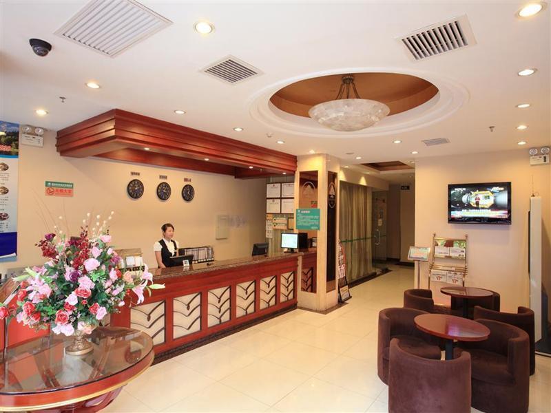 Greentree Inn Shanghai Dongming Road Subway Station Express Hotel Exterior foto